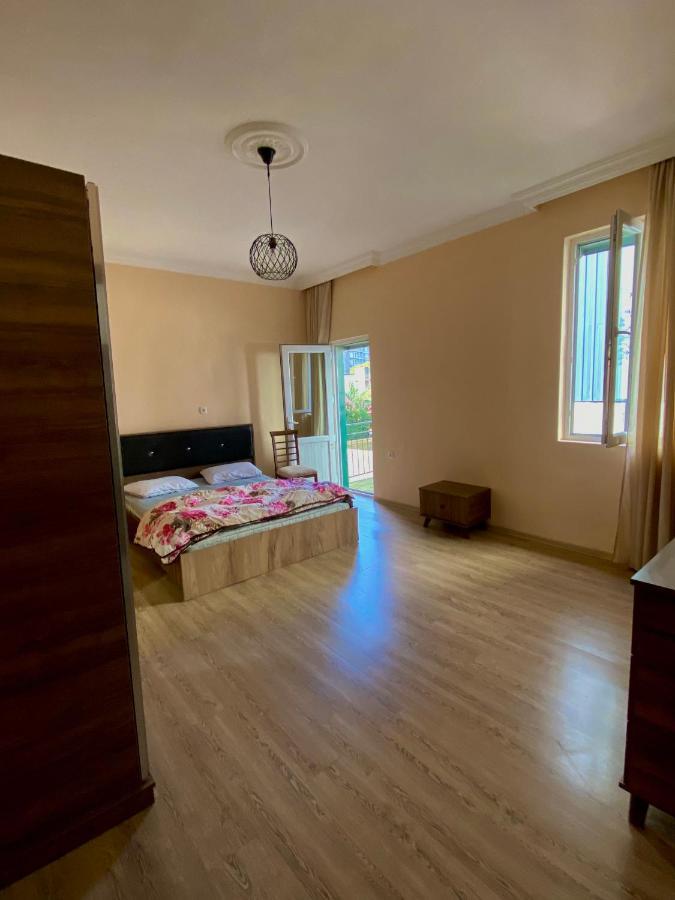 Family Home Батумі Екстер'єр фото
