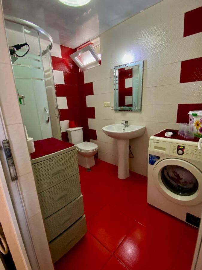 Family Home Батумі Екстер'єр фото